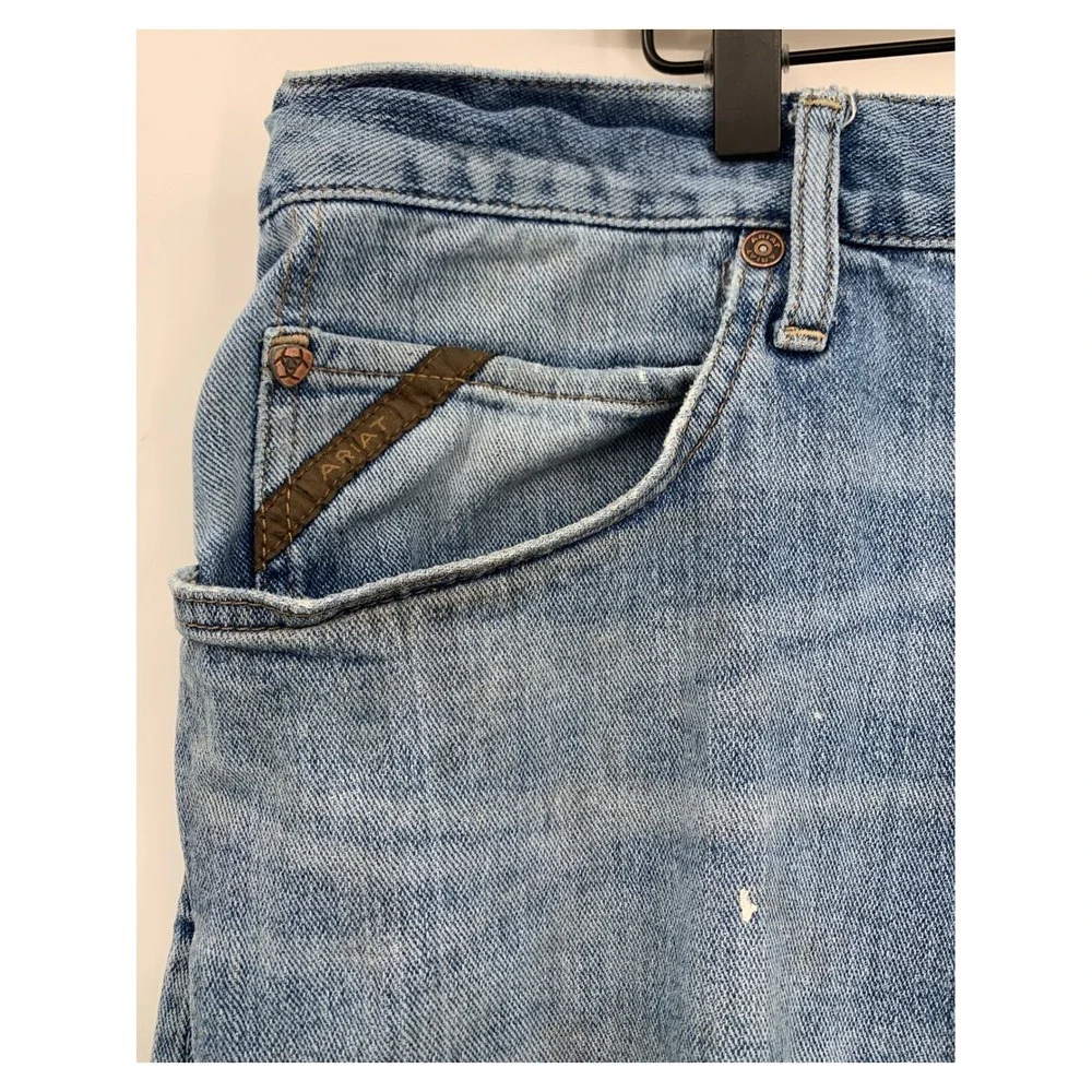 Ariat M2 Jeans Mens 40x32 Blue Relaxed Boot Cut Distressed Workwear Western